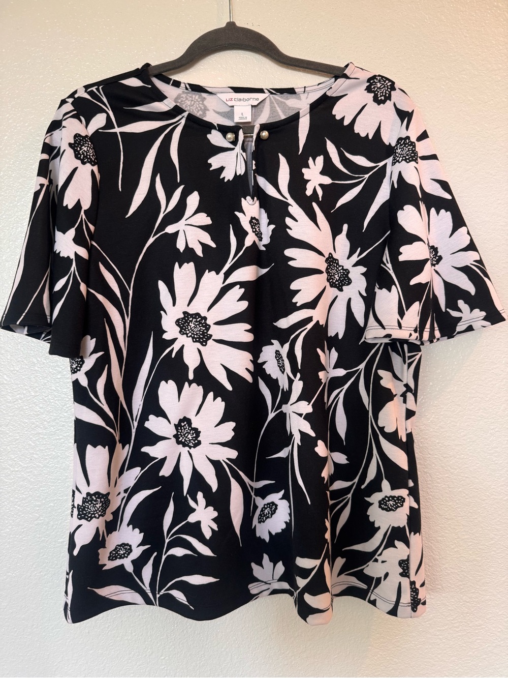 Liz Claiborne Women’s L Floral T-Shirt Summer Party Travel